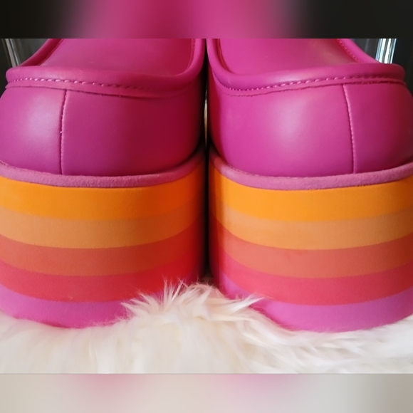 UGG platforms - Picture 7 of 10